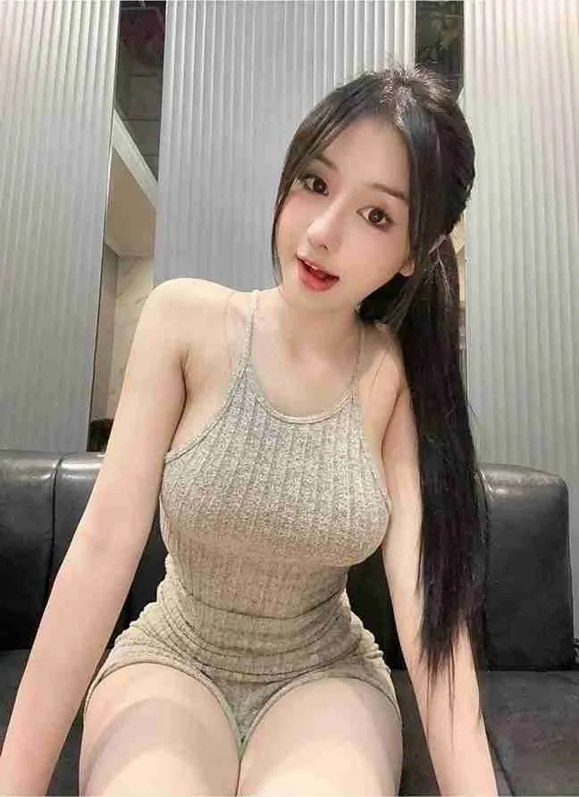 Gái Xinh Ngày 12/10/2025 ảnh số 19 nhà cái fly88