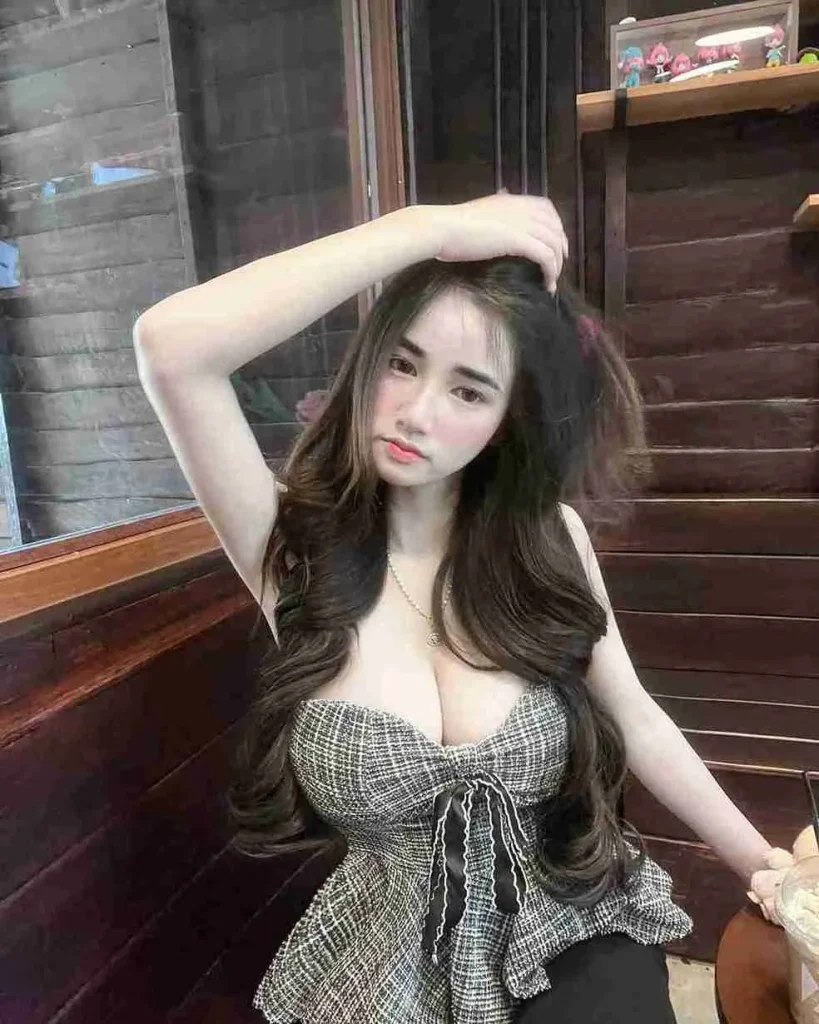 Gái Xinh Ngày 12/10/2025 ảnh số 9 nhà cái fly88